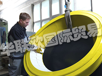 KALENBORN,工業(yè)磨損保護(hù)專家。  　　1921年：公司成立  　　第一本手冊Schmelzbasalt9月7日，Schmelzbasalt AG在Linz am Rhein成立，這是由CompagnieGénéraleduBasalte和Basalt AG組建的合資企業(yè)。