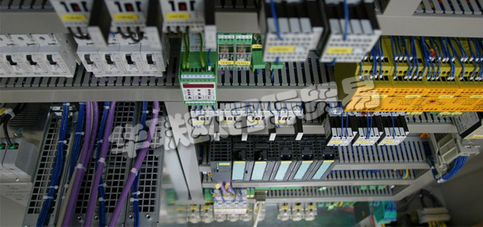 德國JAGER ELEKTROTECHNIK公司主要供應：德國JAGER ELEKTROTECHNIK開關柜,JAGER ELEKTROTECHNIK電源，控制柜，低壓開關柜，磁鐵電源，高壓電源等產(chǎn)品。